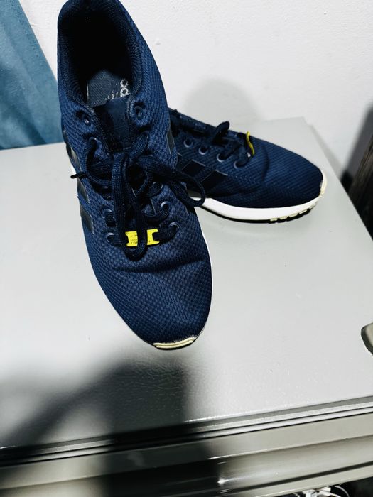 Adidas, new balans, culambia,