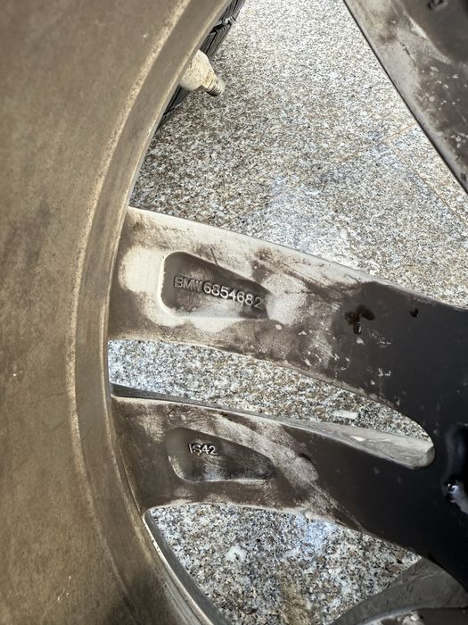 BMW 5x120 19"  С ГУМИ СПОРТПАКЕТ 245/40R19 и 275/35R19