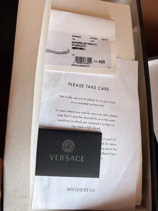 Espandrile Versace