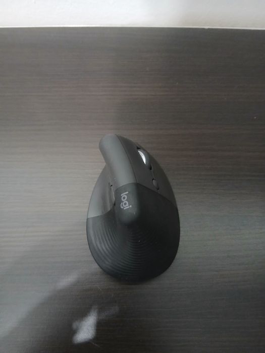 Mouse Logitech vertical Lift