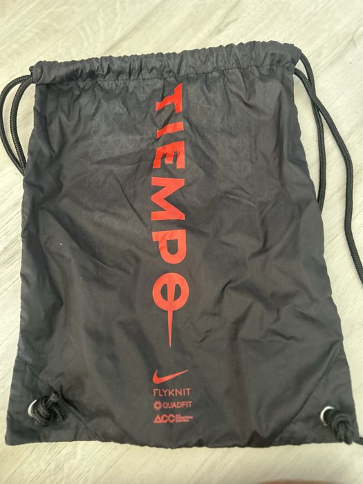 Nike tiempo бутонки 39 номер