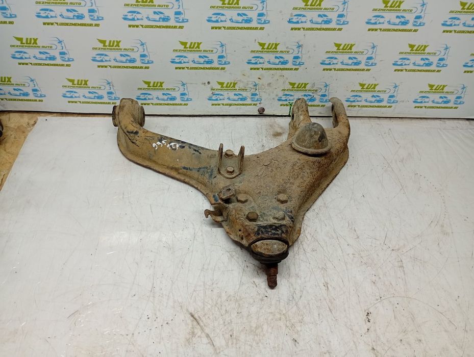 Brat suspensie stanga fata Mitsubishi Pajero Sport 1 (1996 - 2005)