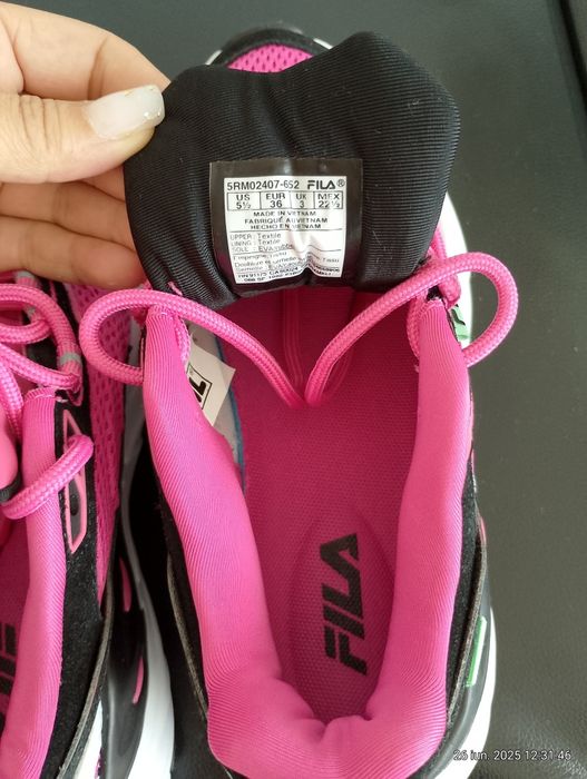 Adidași sport damă.