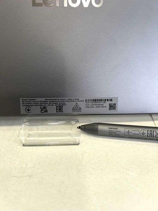 Tabletă Lenovo Idea Tab  11",128GB/8GB RAM,Wifi, cu Pen si husă, NOUĂ!