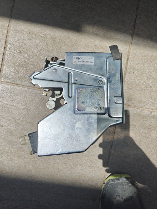 Брава задна лява странична врата Форд кънект