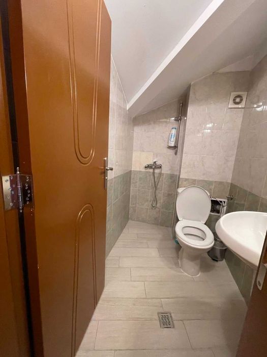 Дава се под наем Двустаен апартамент в Чепеларе - 55 кв.м за 687.99 € - Снимка #17