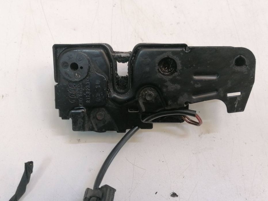 Broasca haion portbagaj capota Audi A4 B8 B8.5 Combi break avant
