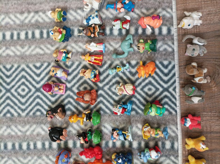 Играчки киндер сюрприз kinder