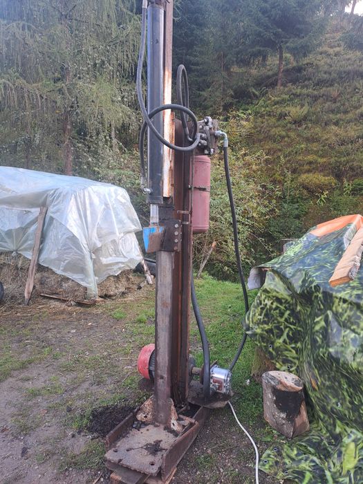 Vând despicator lemn 25T