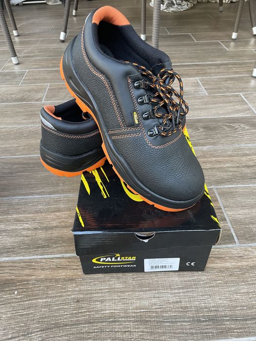 Работни обувки с метално бонбе