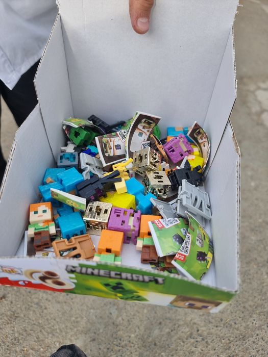 Kinder Joy MINECRAFT Edition Коллекция