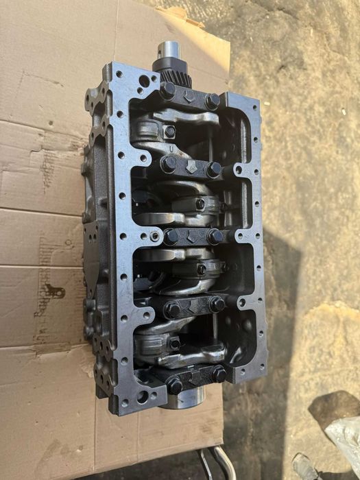 Motor echipat pistoane, arbore, (scurt) Yanmar 4TNV88 - NOU