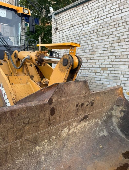 Продам погрузчик