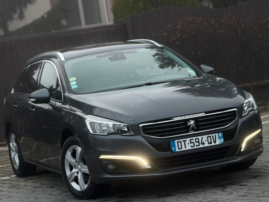 Peugeot 508 SW 2015