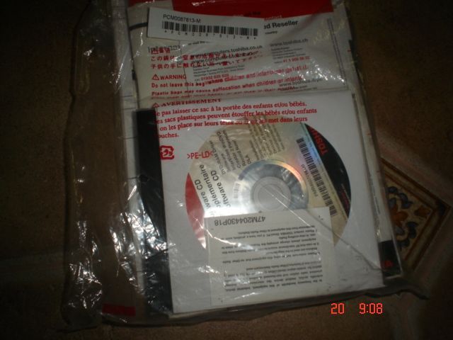 laptop TOSHIBA Tecra A2 Intel Pentium M cu acumulator inca functional