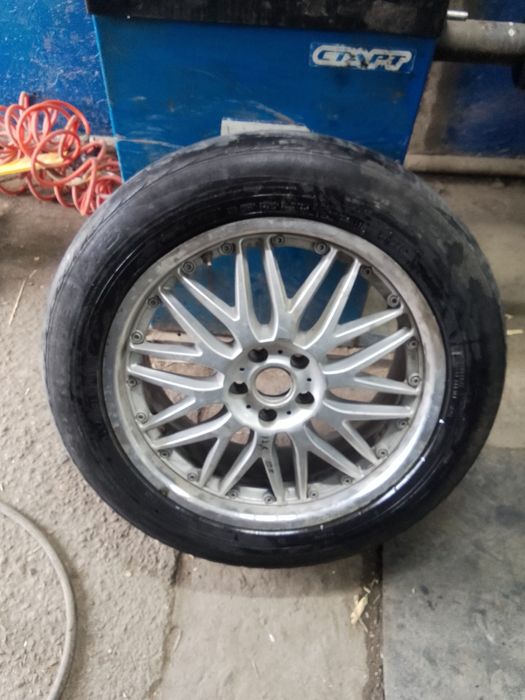 Продам колесо на 19