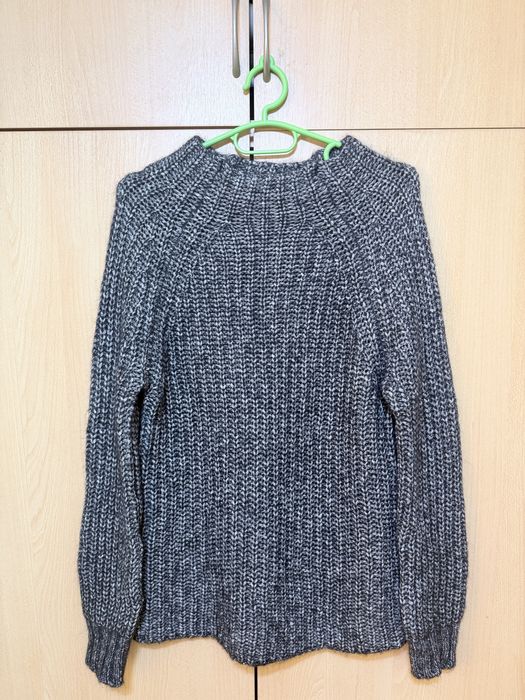 Пуловер Маssimo Dutti. Размер М. 51%алпака.