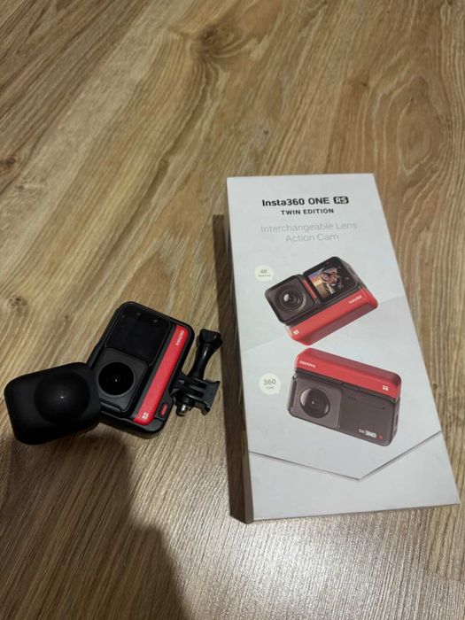 экшен камера insta 360 one rs