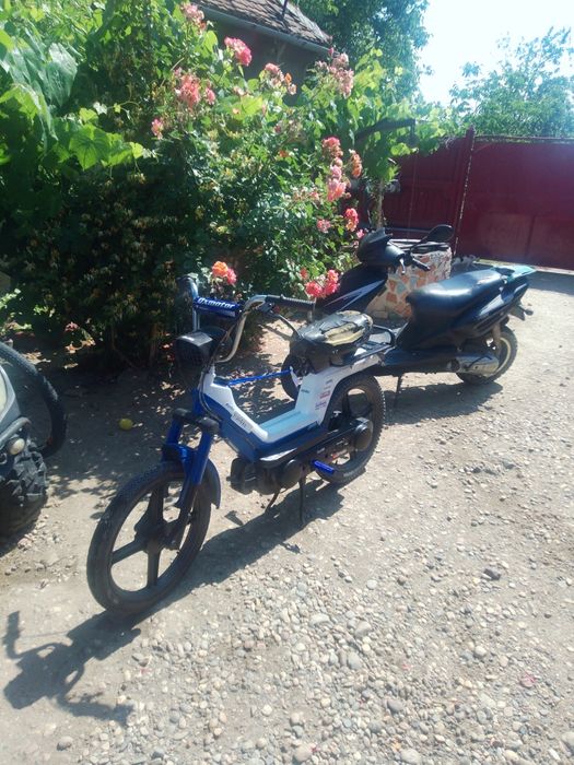 Dau la schimb piaggio si