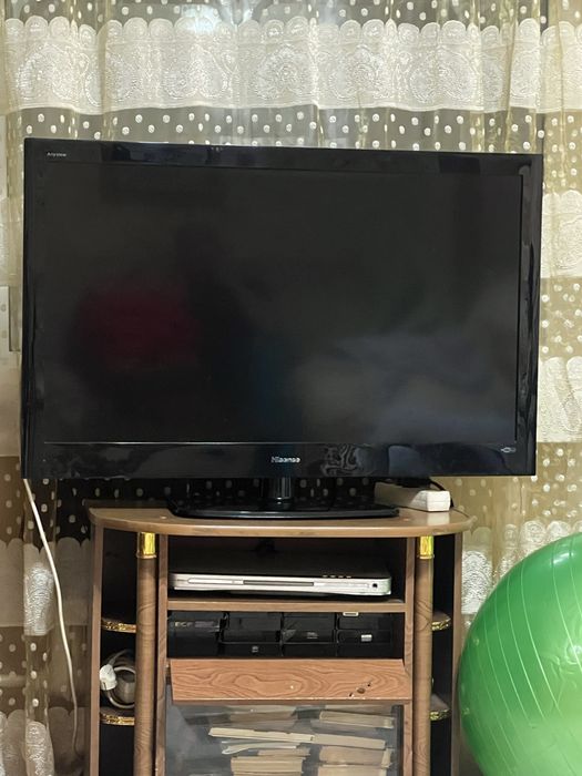 Продам телевизор Hisense