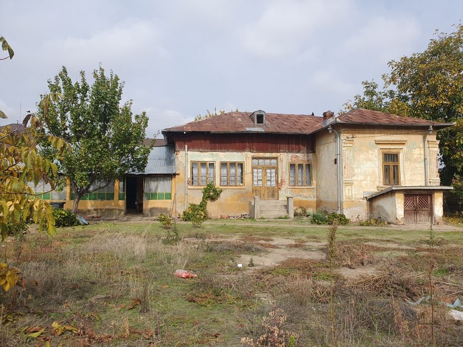 Casa de vânzare în Bratovoesti
