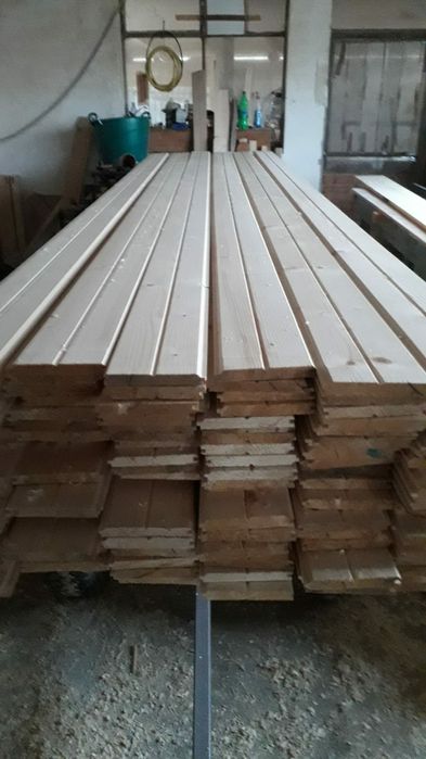 Lambriu lemn construcții