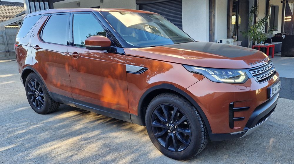 Land Rover Discovery 5