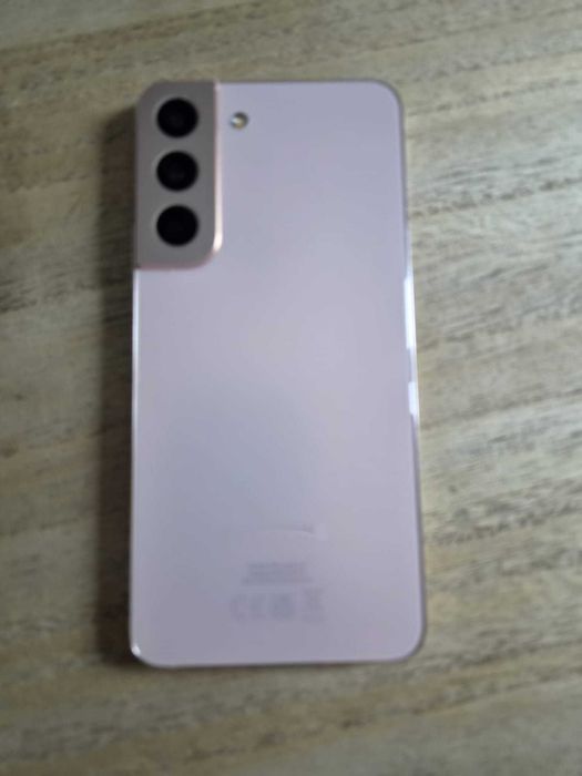 Vand Samsung Galaxy S22 SM-S901B/DS - 128 GB, 8 GB RAM, Pink Gold, liber de retea.