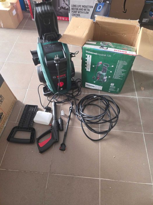 BOSCH UniversalAquatak 135, Masina de spalat de înaltă presiune, 1.900 W, 135 bar, 450 l/h