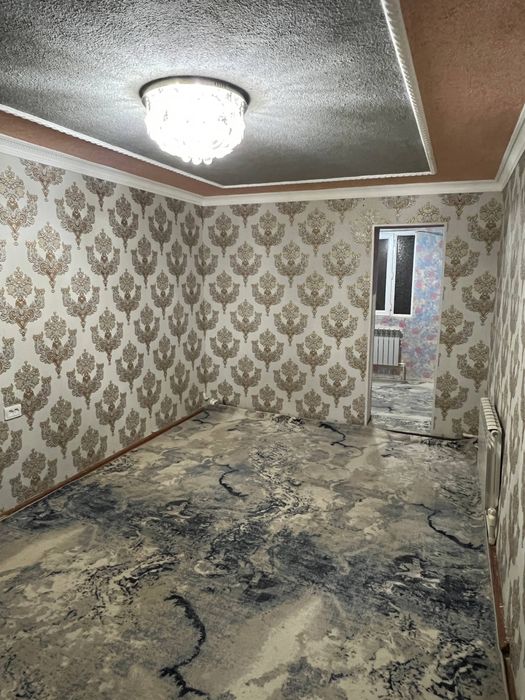 2 xonali kvartira sotiladi