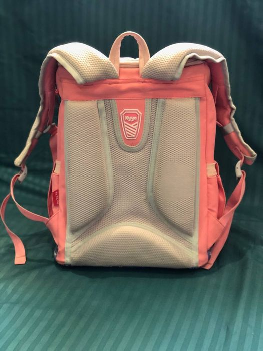 Рюкзак.  Papka.  maktab uchun