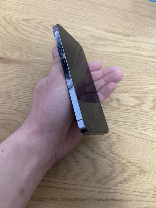 Vand iphone 13 pro urgent!!