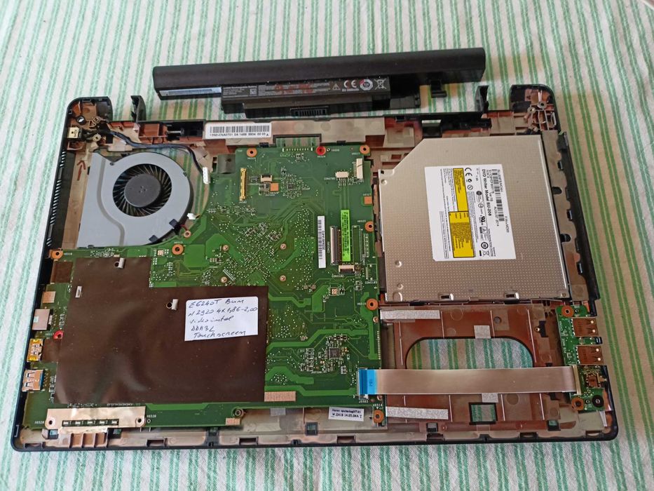 Elemente Medion E6240T E6239