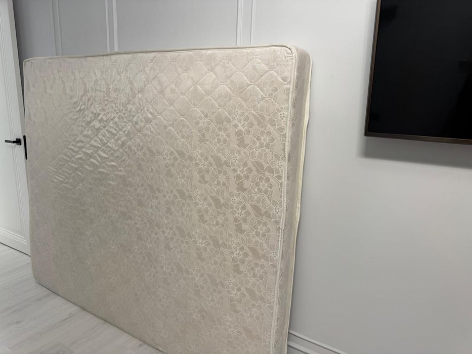 Матрас для спальни