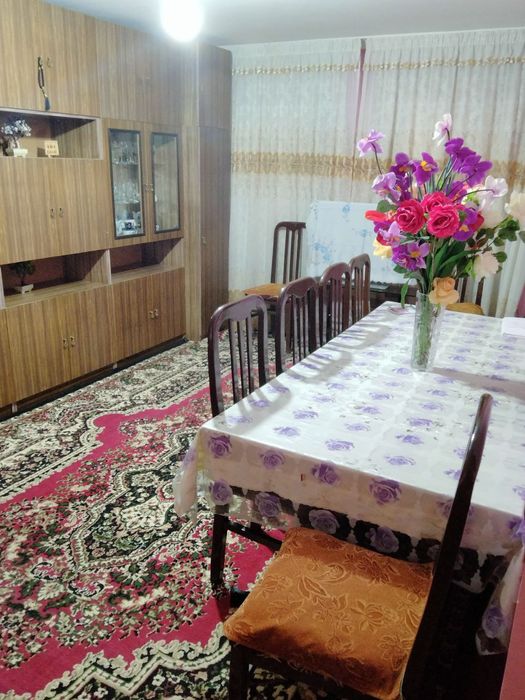 Продается большой участок с 3 домами