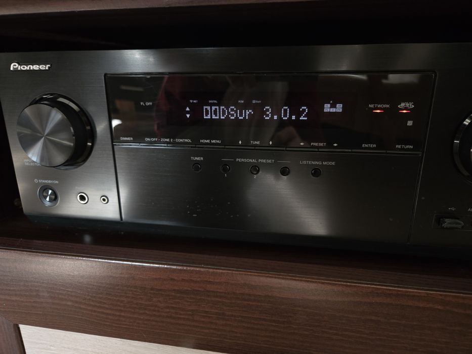 Pioneer VSX-935 (7.2) 8K, HDMI® 2.1  Dolby Atmos – Като нов!