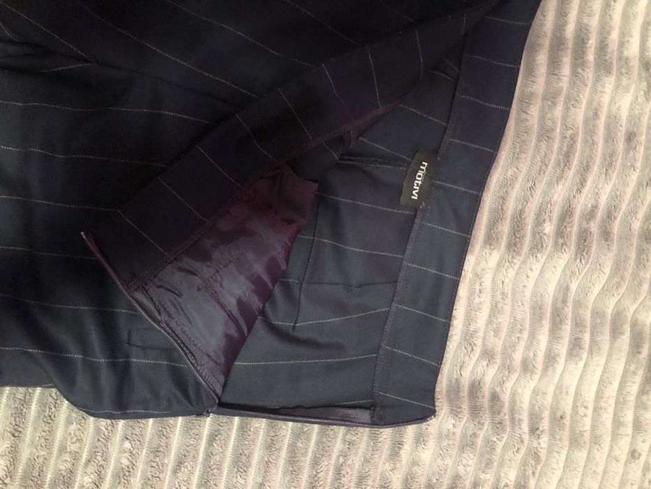 Pantanoni dama Motivi