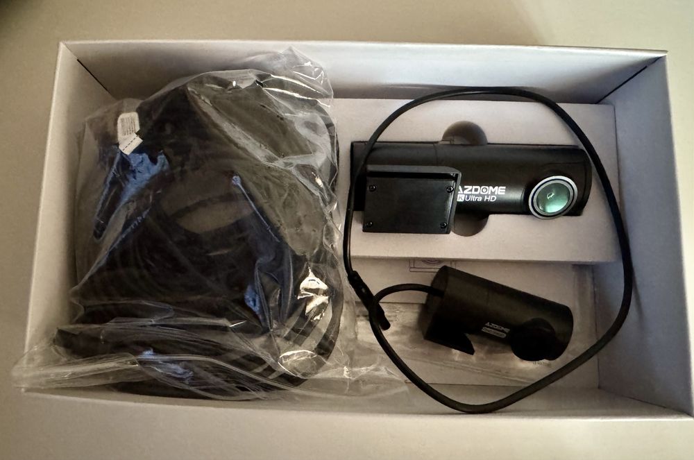 Видеорегистратор Azdome M300S