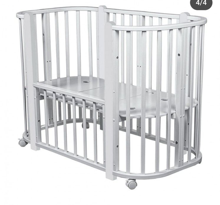 Продам детскую кровать 5в1