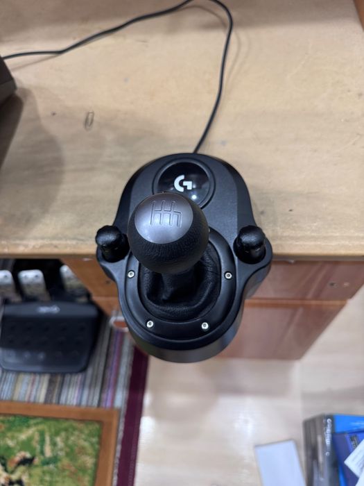 Игровой контроллер Logitech G29