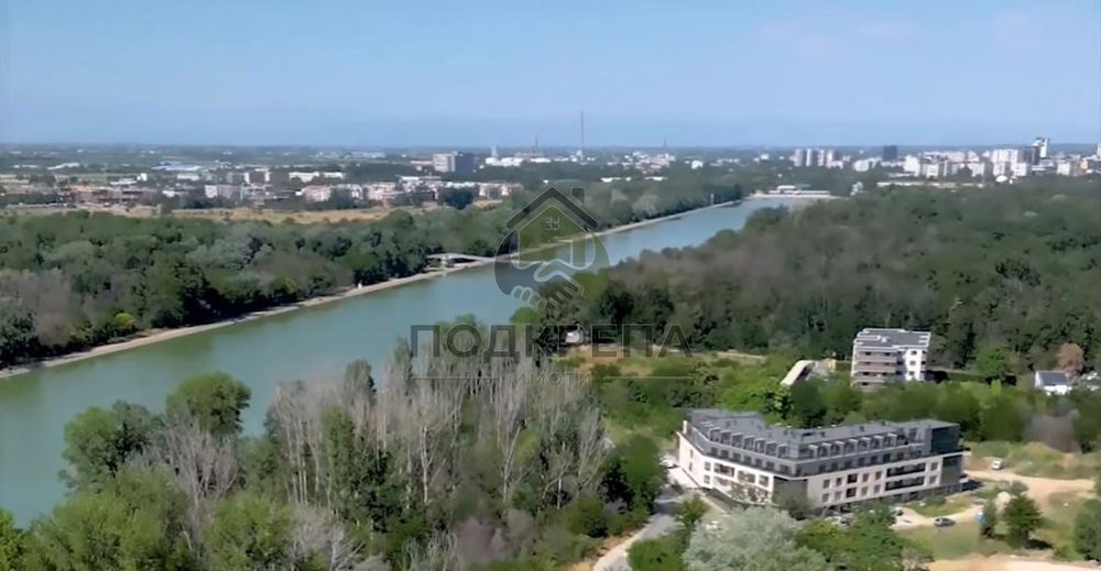 Продава се Двустаен апартамент в Пловдив, Христо Смирненски - 74 кв.м за 1419 €/кв.м - Снимка #1