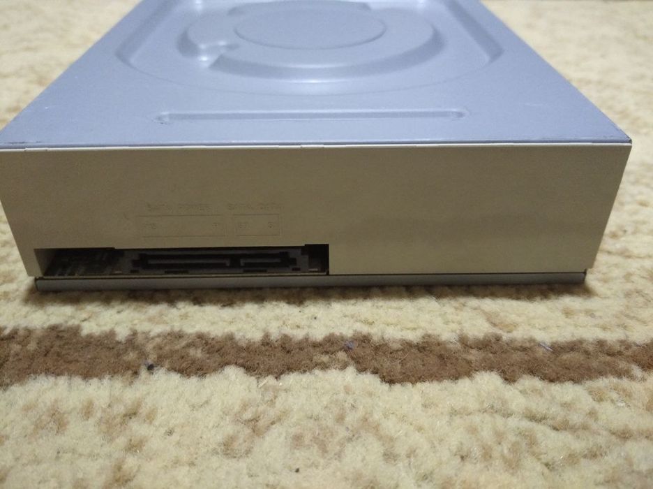 Двд-ром для компьютера