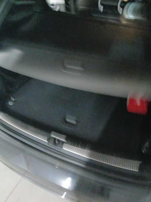 Щора багажник Ауди А4