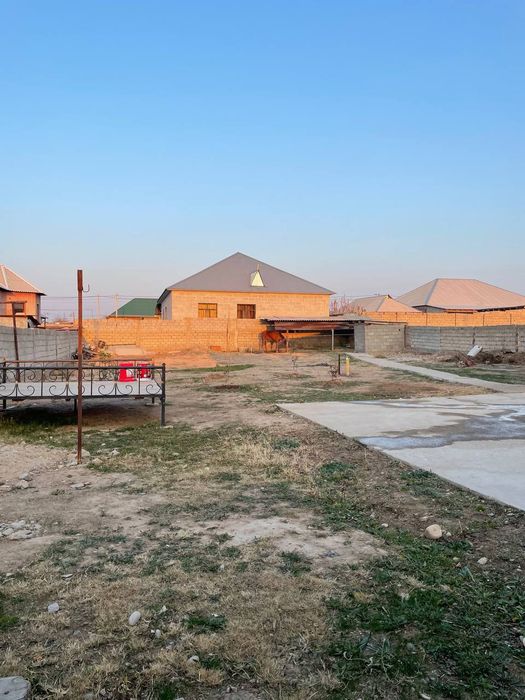 Ынтымақ м/ауд 4 бөлмелі времянка сатылады