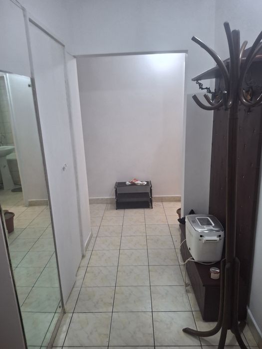 Inchiriere apartament 2 camere ,decomandate