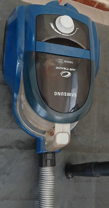 Прахосмукачка Samsung 1800W