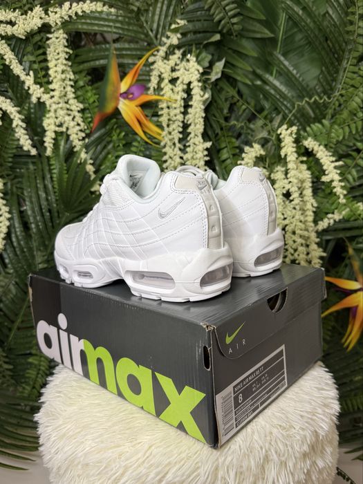 Nike Air Max 95 Triple White