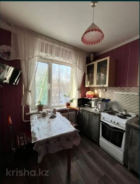 Продам двухкомнатная квартиру