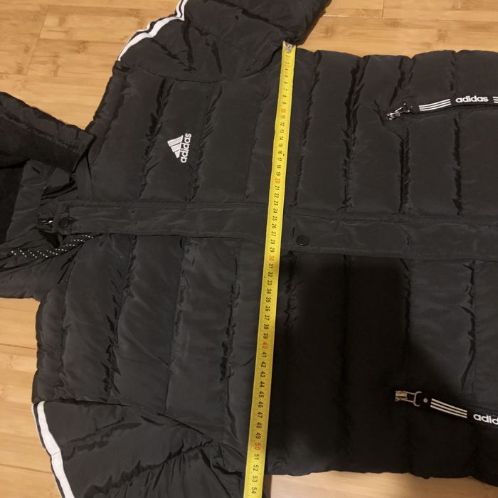 Geaca .Avem marimea M