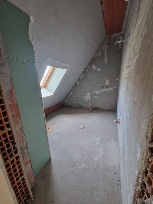 Продава се Тристаен апартамент в Свиленград - 130 кв.м за 1000 €/кв.м - Снимка #2